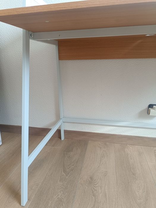 Secretária 110x60
