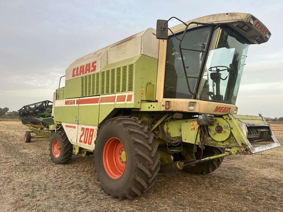 Продам комбайн Claas Mega 208