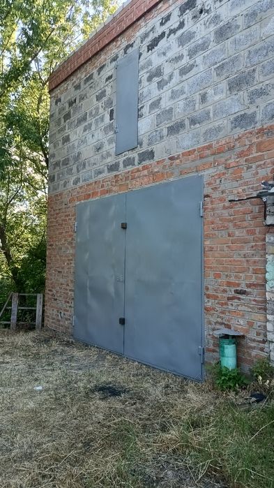 Продам гараж на Буковке.
