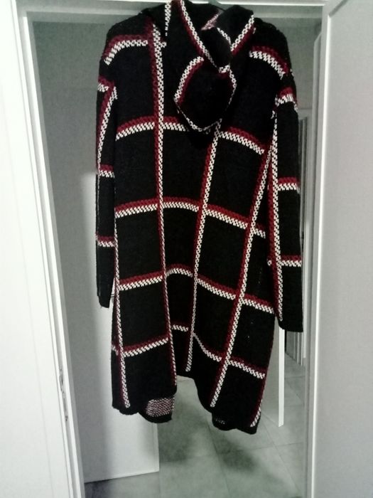 Casaco comprido de malha CH Fashion