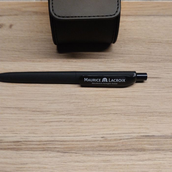 Maurice Lacroix, etui podróżne na zegarek