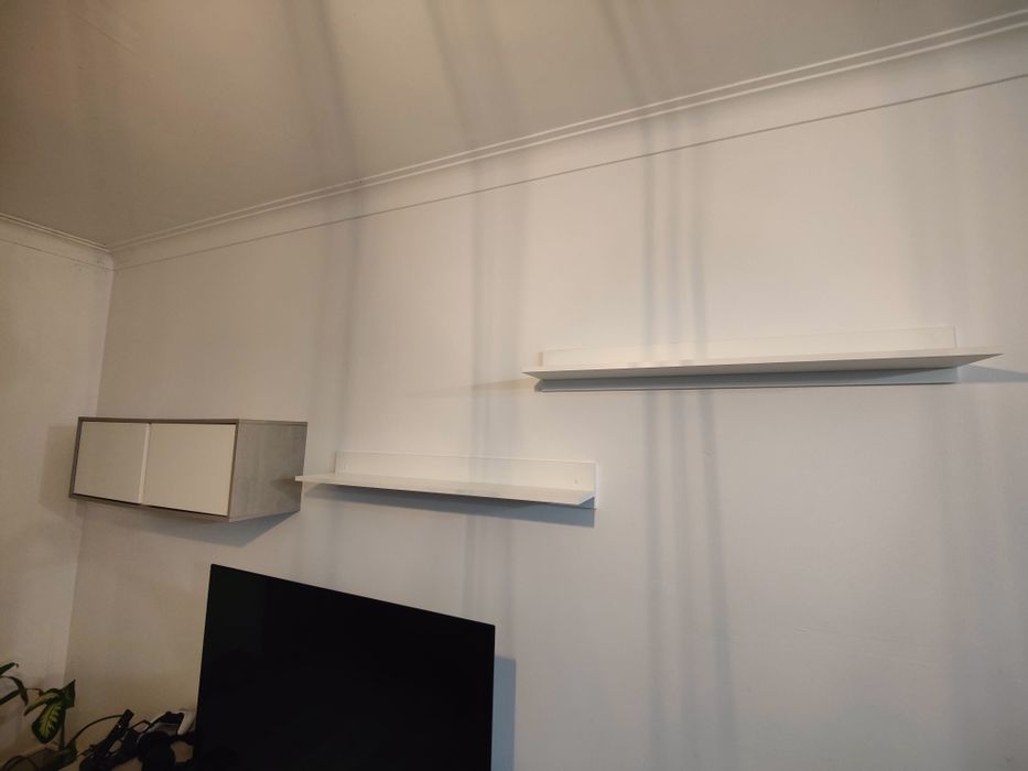 Móveis sala + prateleiras