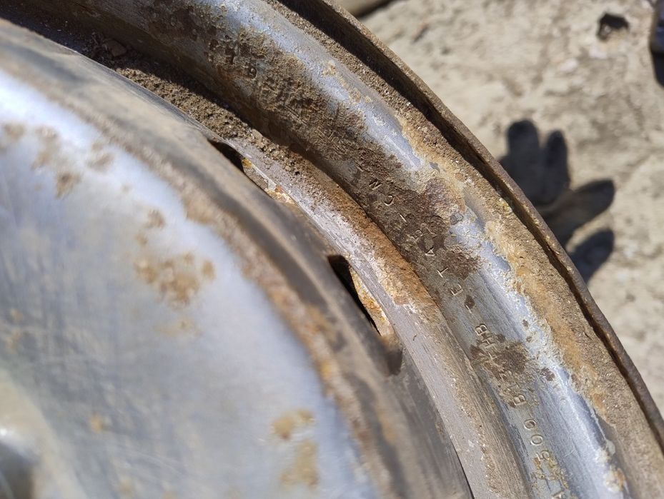 Диски ET45  стальные стальні 4*98 R13 Ваз Seat Fiat Lancia Alfa Romeo