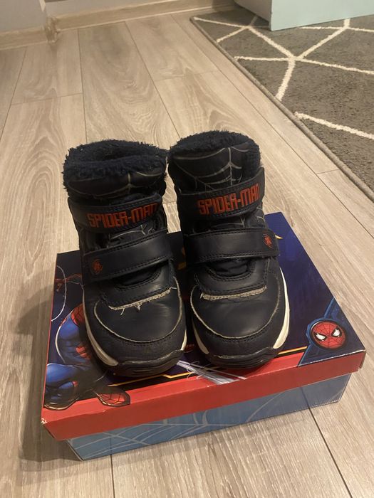 Buty Spiderman Marvel zimowe 30r. Plus 2 para