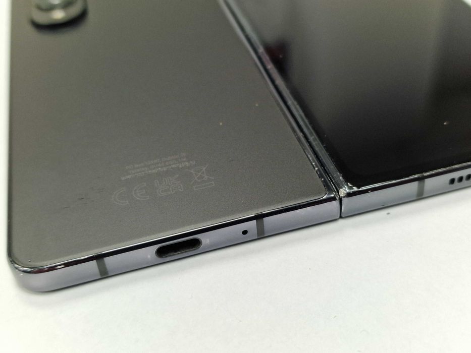 Samsung Galaxy Z Fold4 Dual SIM/ 12GB/ 256GB/ Phantom Black/ Grade B