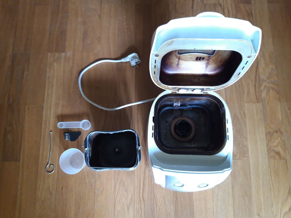 Máquina de fazer pão da marca TechnoStar