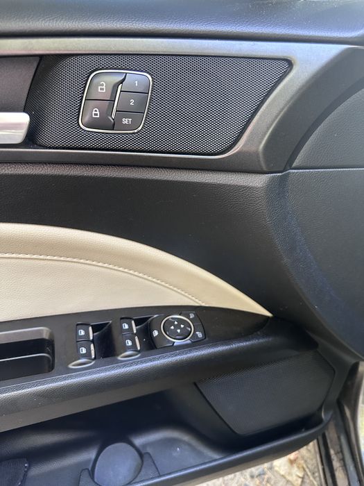 Ford fusion titanium