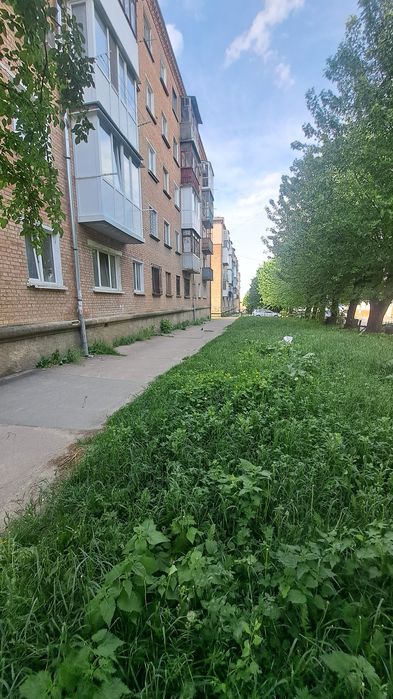 Продаж 2 км .Центр