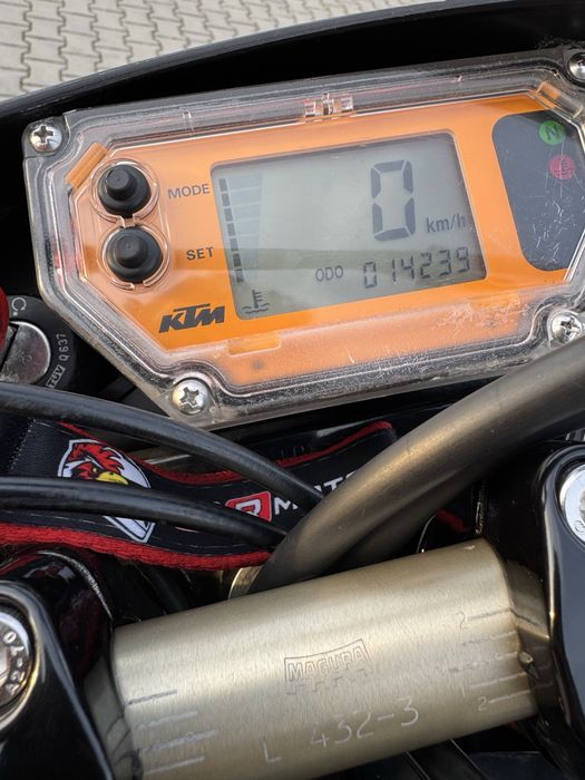 KTM LC4 620 Supermoto A2