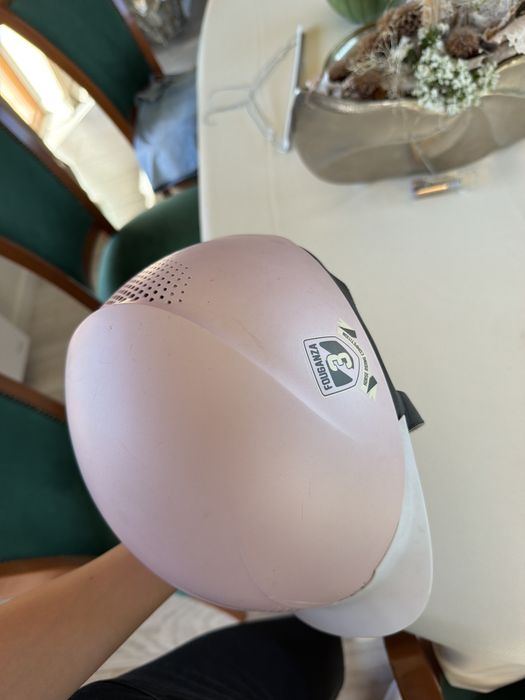 Fouganza rozowy dziewczecy kask jezdziecki toczek na konie