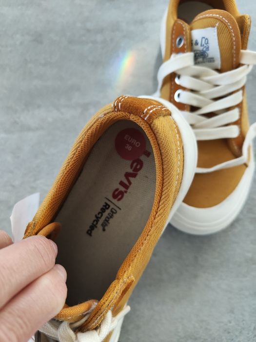 Nowe buty sneakersy trampki tenisówki Levi's