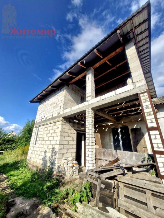 Продаж частини будинку (квартира) на Хінчанці
