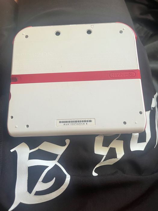 Vendo uma Nintendo 2DS