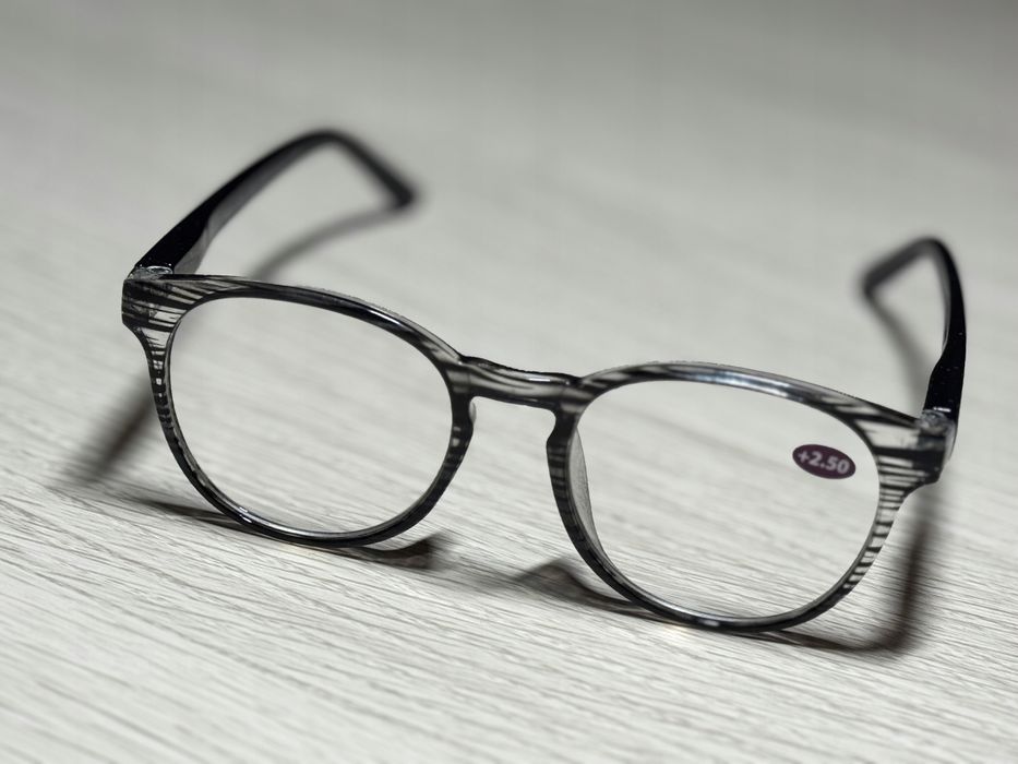 Okulary Korekcyjne +2,5 Do Czytania Przezroczyste W Paski