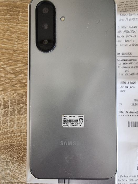 Samsung A 17 com 8 gygas de ram