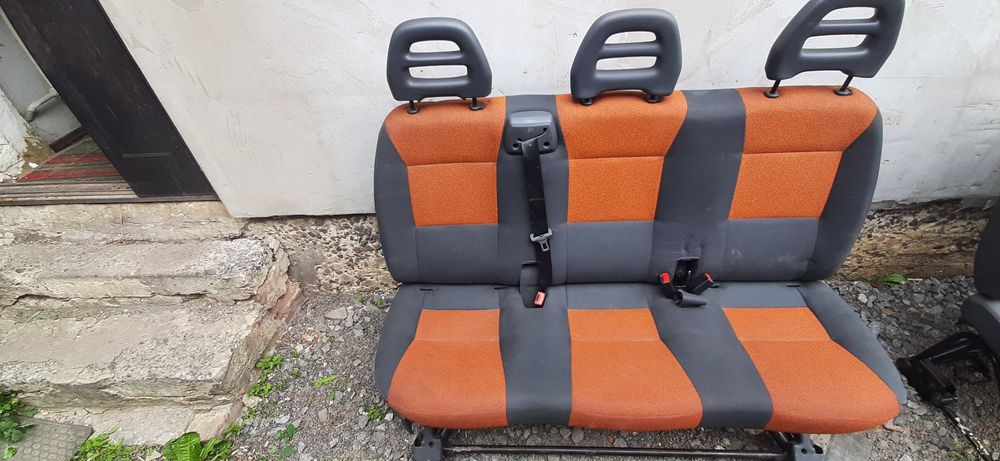 Сідушки для буса