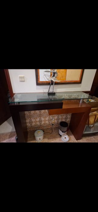 Movel de centro de mesa igual a outra foto