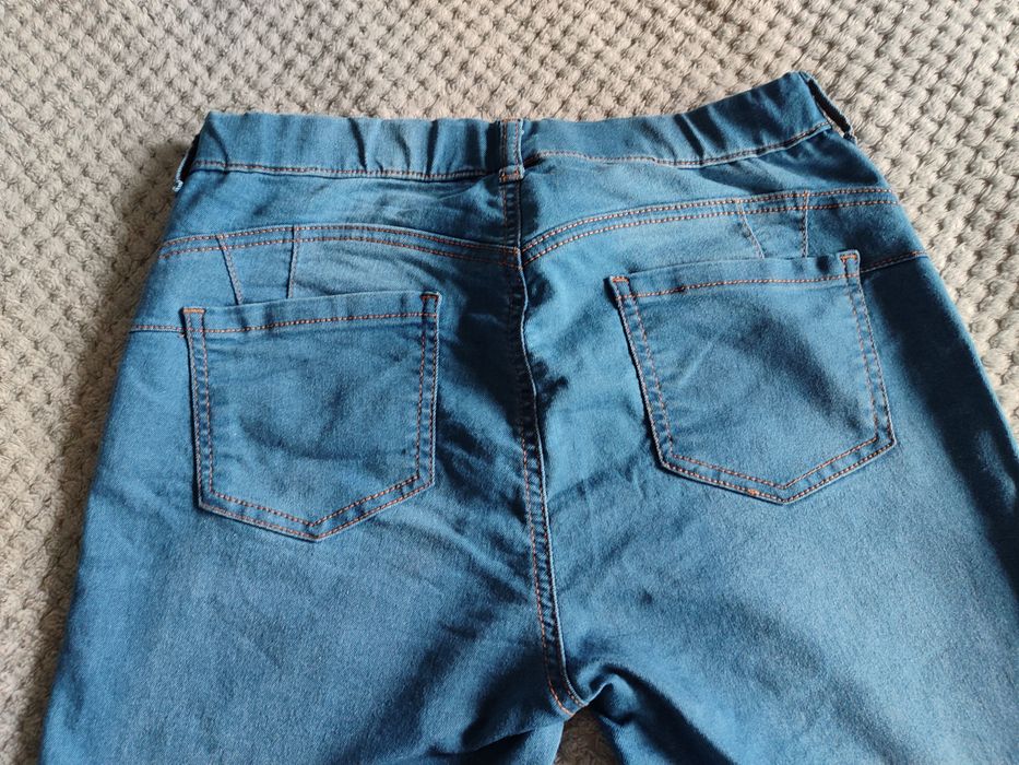 Spodnie jeansy 38