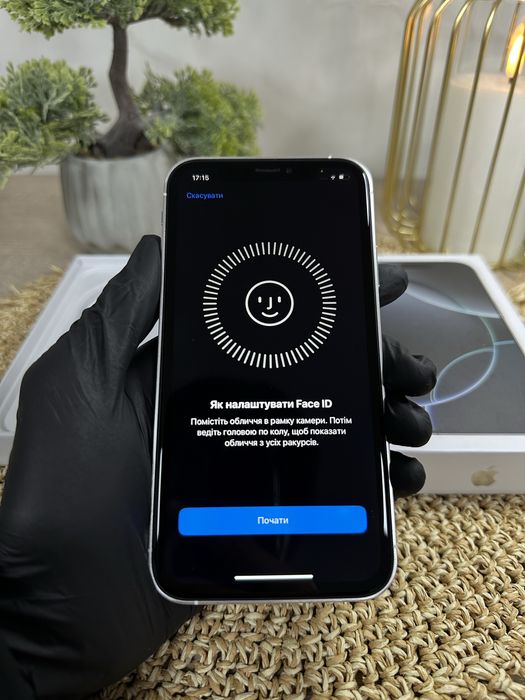 IPhone 16 Pro (White Titanium) 128GB XR в корпусі IPhone 16 Pro