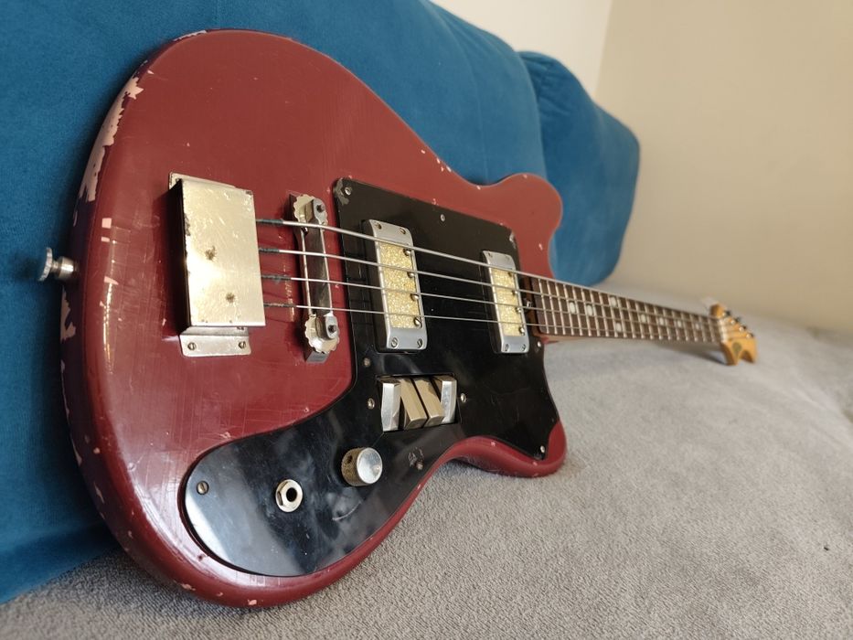Gitara Jolana basowa typhoon 1964r.