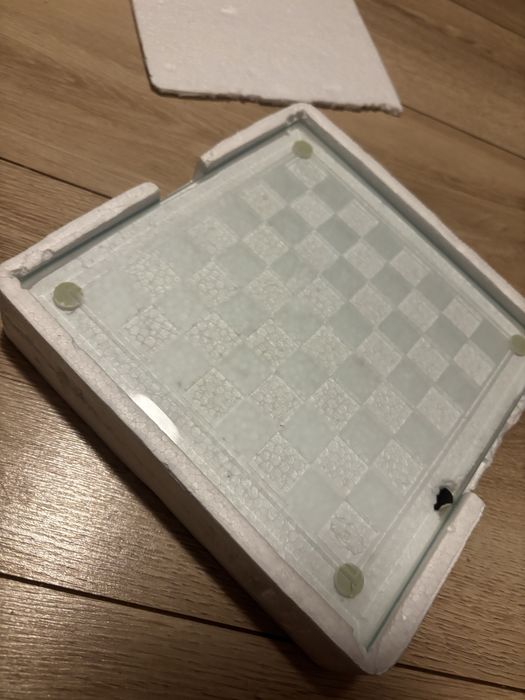 Szklane szachy Chivas Regal