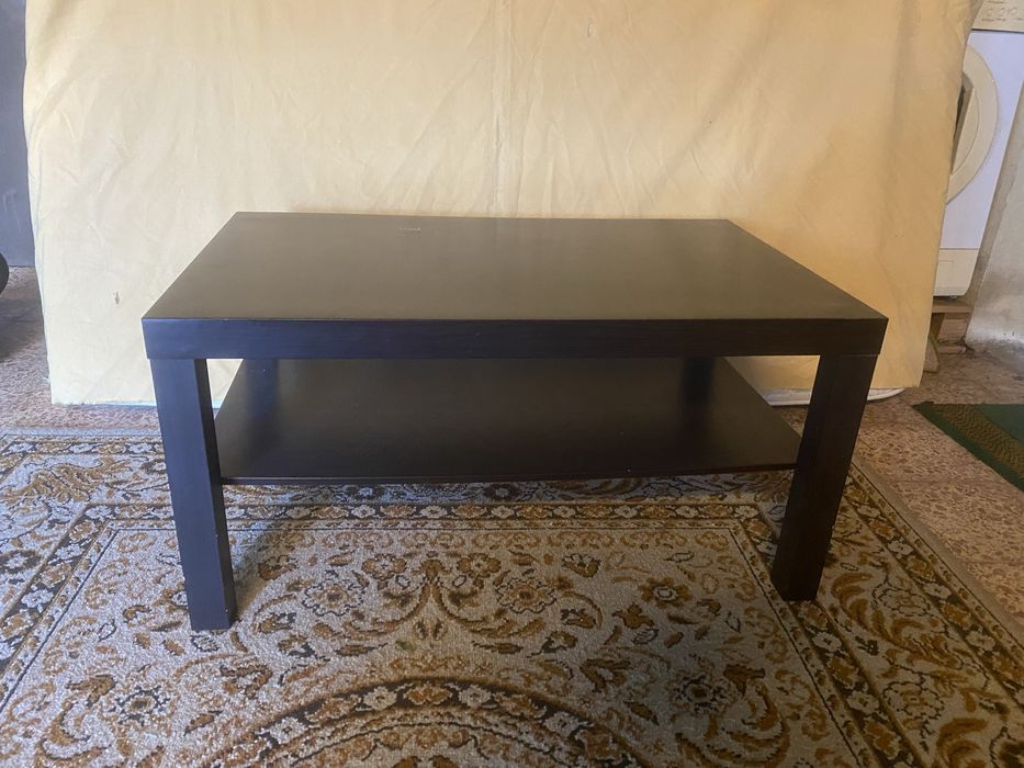 Duas mesas de centro