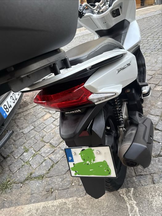 Honda PCX 125 (2018 Registered) - 72,000 km Milage