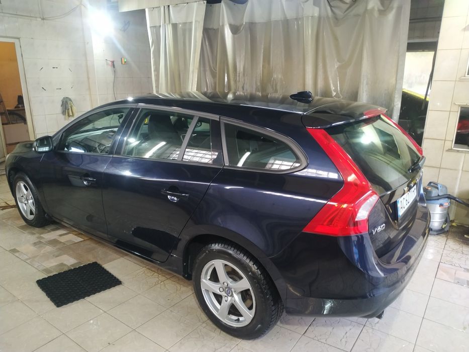 Volvo V60 kinetic 2.0D