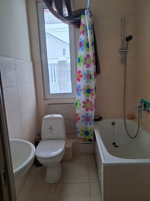 Оренда будинку - КМ «Сім Озер» с. Крушинка, вул. Кібенка.