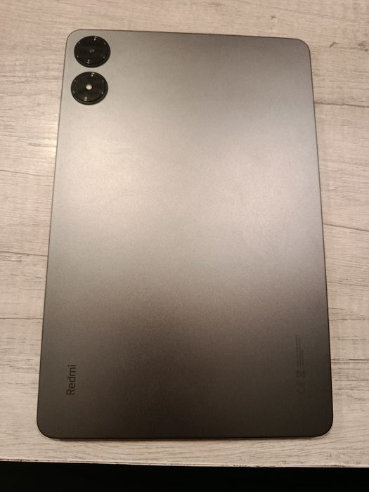 Продаю планшет Xiaomi Redmi Pad Pro 6/128, состояние идеал.
