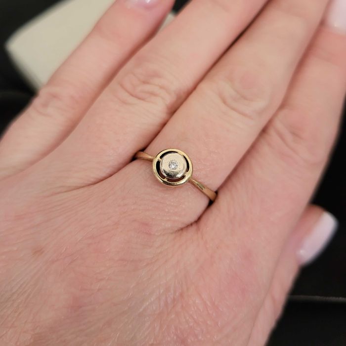 złoty pierścionek pr 585