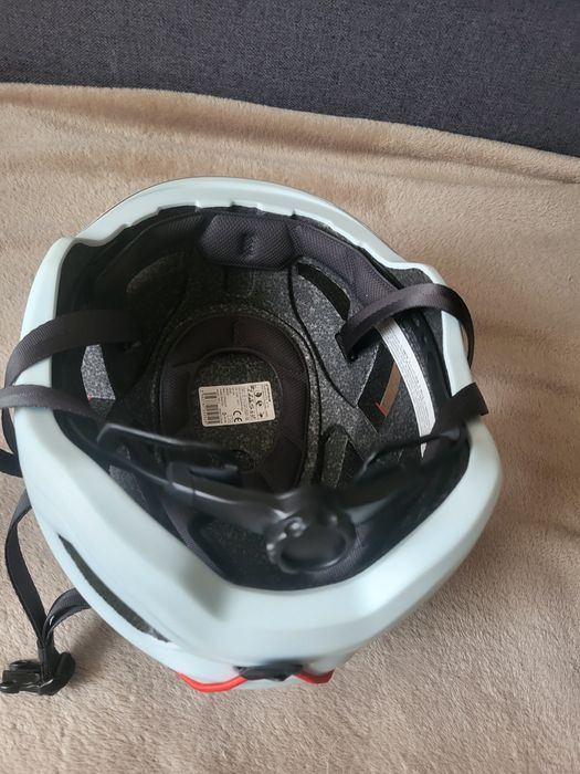 Kask wspinaczkowy simond