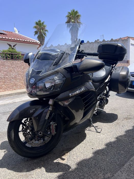 Kawasaki GTR 1400