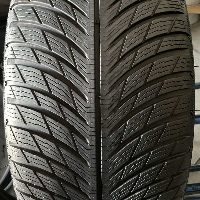 Шини 245/40/19 - 4шт Michelin Pilot Alpin 5 зима