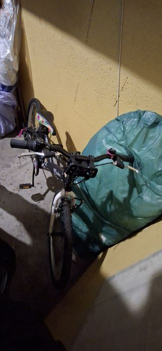 Duas Bicicletas em bom estado