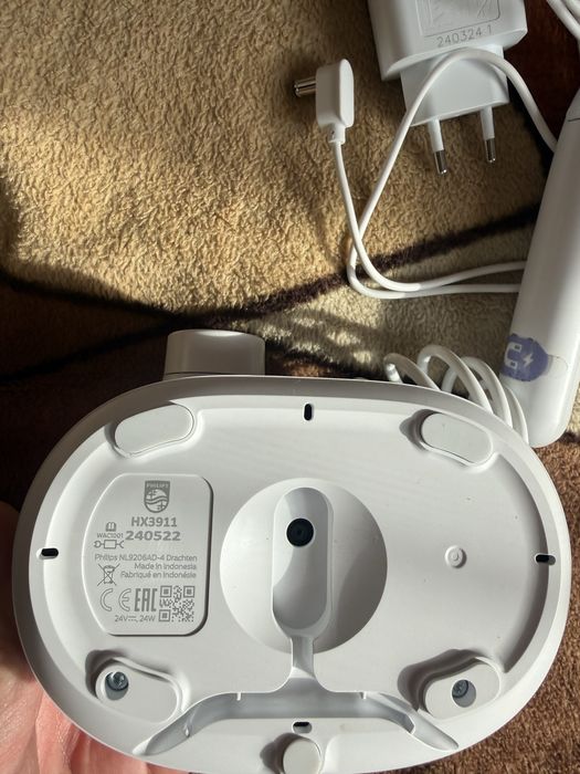 Новий Ірригатор philips Sonicare HX3911/40 Power Flosser 7000