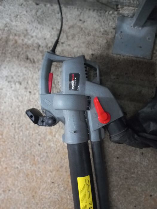Soprador de Folhas POWERPLUS POWEG9013
