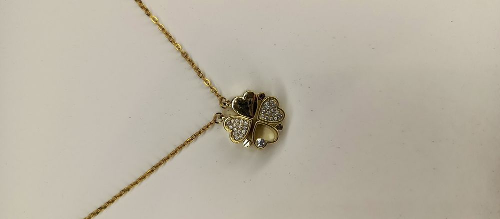 Naszyjnik serca konieczna