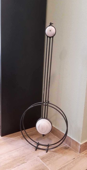 Peça de Arte - Pendulo em aço com pedra alpinina