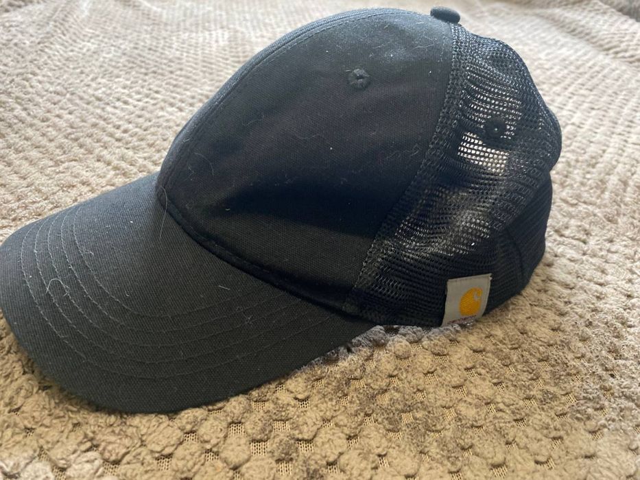 Кепка carhartt.