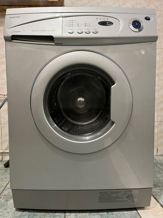 Продам пральну машинку Samsung