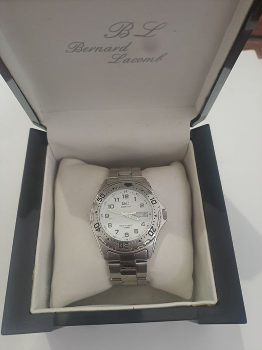 Годинник Q&Q Superior