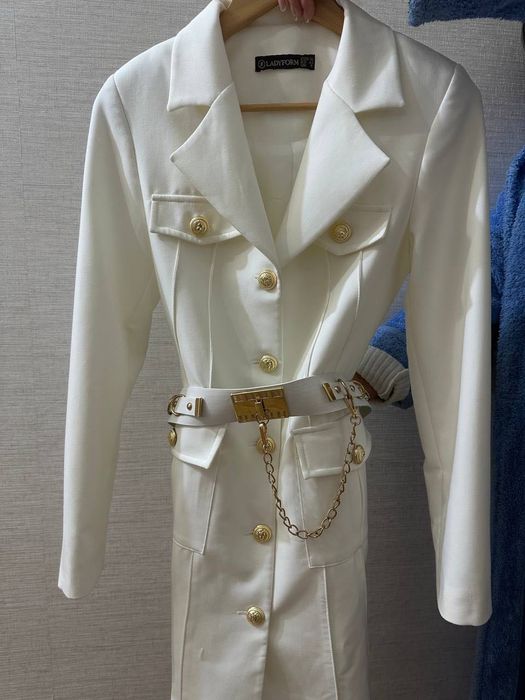 ПРОДАМ платье пиджак