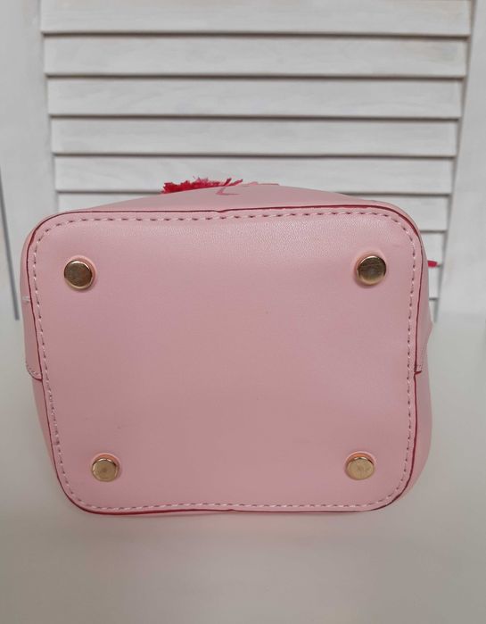 Стильная сумка ведро, сумочка в руку с фламинго