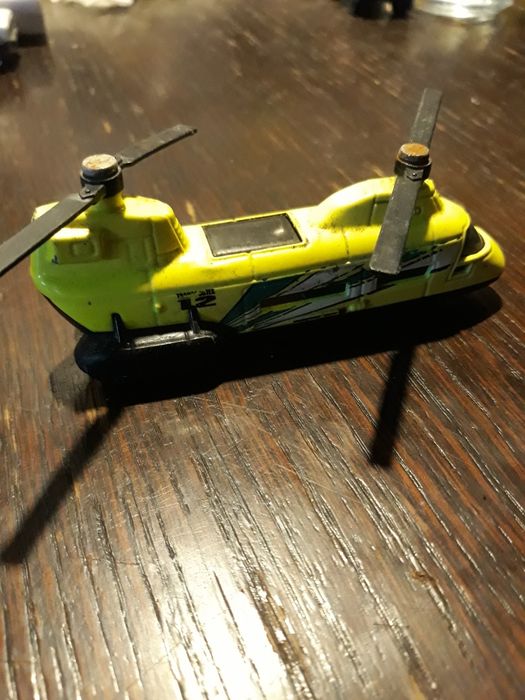Helikopter firmy Matchbox