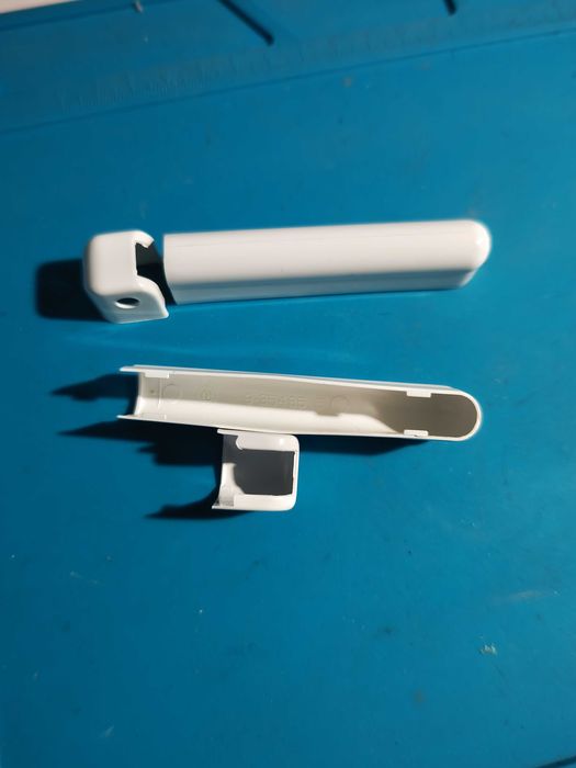 Накладки на петлі GU  для пластикових вікон білі 9-35485