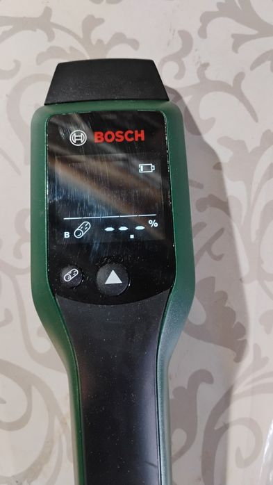 Miernik wilgotności drewna Bosch