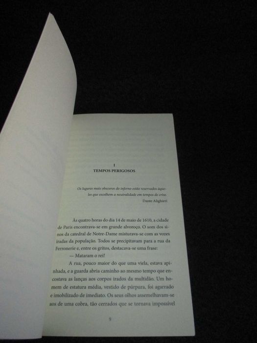 Livros As Crónicas dos Mosqueteiros Conspiração e O Segredo