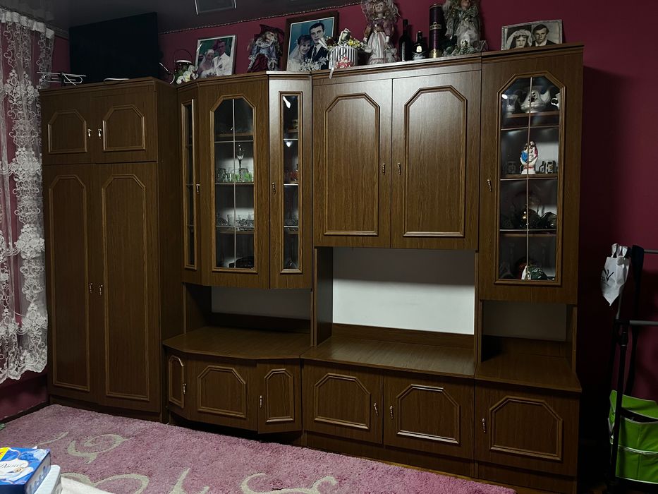 Стінка для вітальні