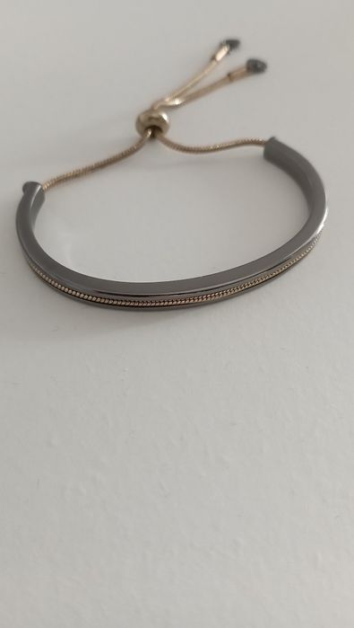 Pulseira ajustável